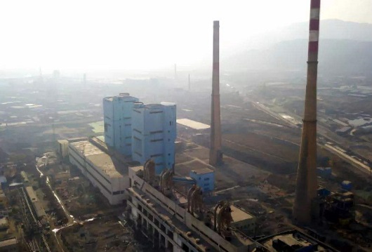 看太原一家鋼結構廠房如何拆除？