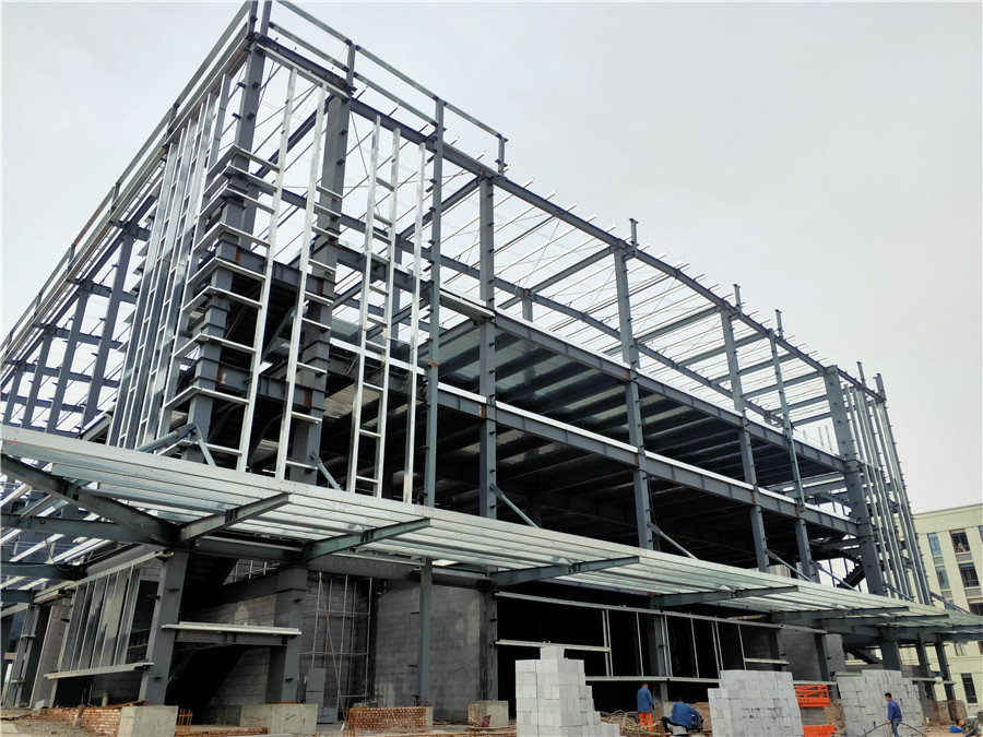 山西鋼結(jié)構(gòu)廠(chǎng)房施工實(shí)拍